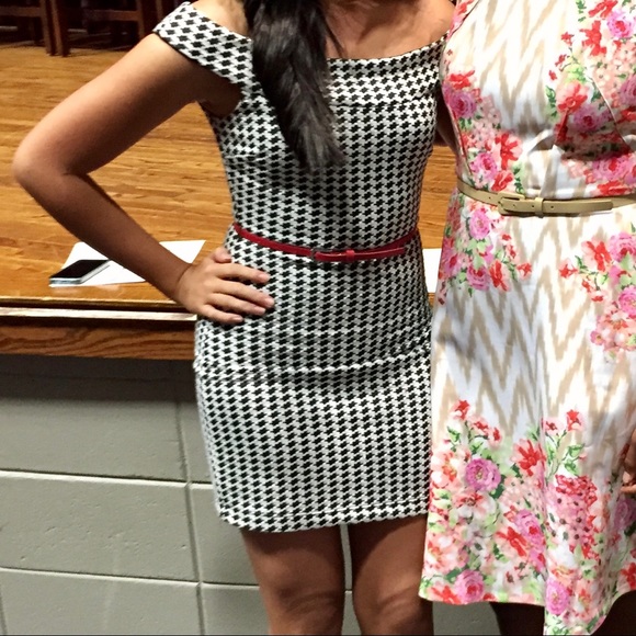 Teeze Me Houndstooth Off Shoulder Bodycon Dress - Picture 6 of 6